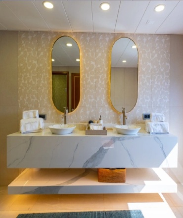 Ekmar Yachting En Suite Bathroom View